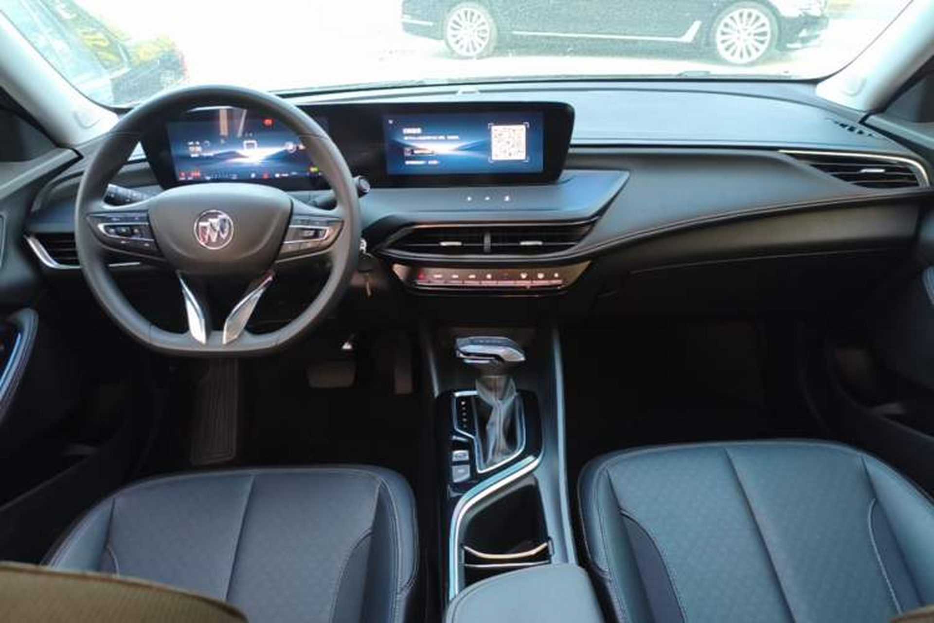 Used Buick Verano 2023 Pro Enjoyment Edition Center Console