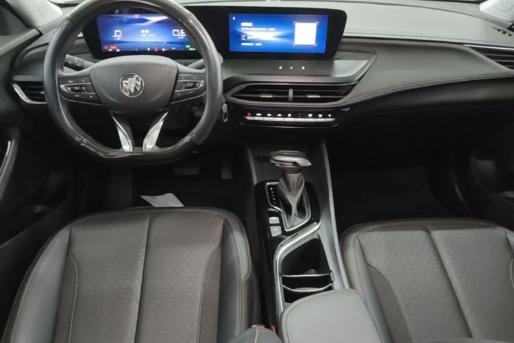 Used Buick Verano 2023 Pro Enjoyment Edition Center Console