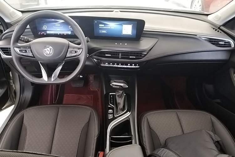 Used Buick Verano 2023 Pro Enjoyment Edition Center Console