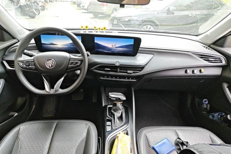 Used Buick Verano 2023 Pro Enjoyment Edition Center Console