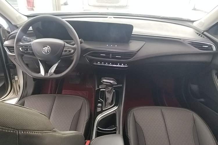 Used Buick Verano 2023 Pro Enjoyment Edition Center Console