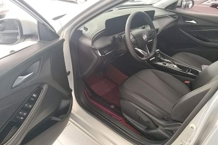 Used Buick Verano 2023 Pro Enjoyment Edition Driver Seat