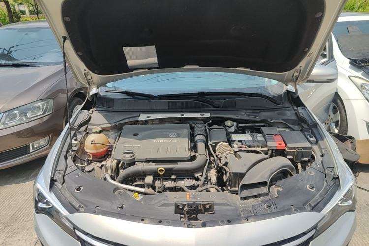 Used Buick Verano 2023 Pro Enjoyment Edition Engine Bay