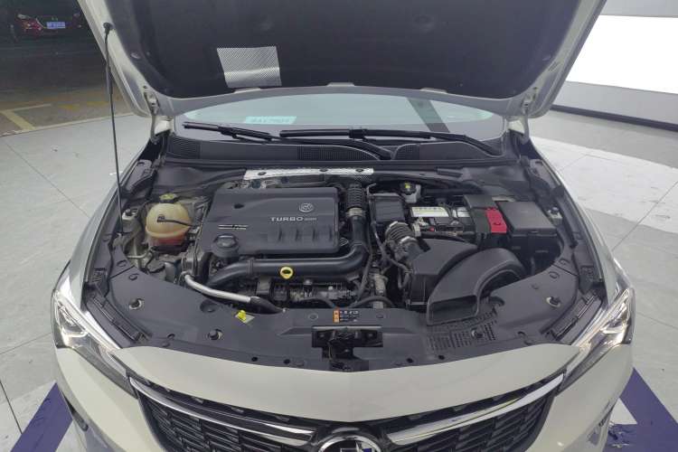 Used Buick Verano 2023 Pro Enjoyment Edition Engine Bay