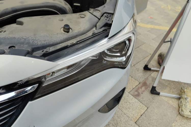 Used Buick Verano 2023 Pro Enjoyment Edition Engine Bay Left