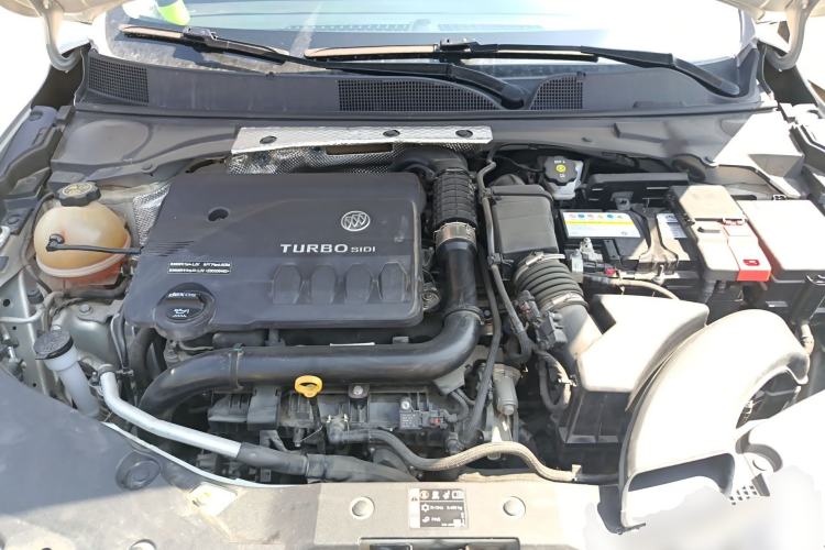 Used Buick Verano 2023 Pro Enjoyment Edition Engine Bay