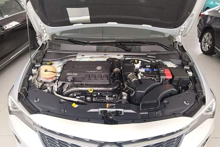 Used Buick Verano 2023 Pro Enjoyment Edition Engine Bay