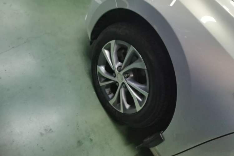 Used Buick Verano 2023 Pro Enjoyment Edition Exterior 4