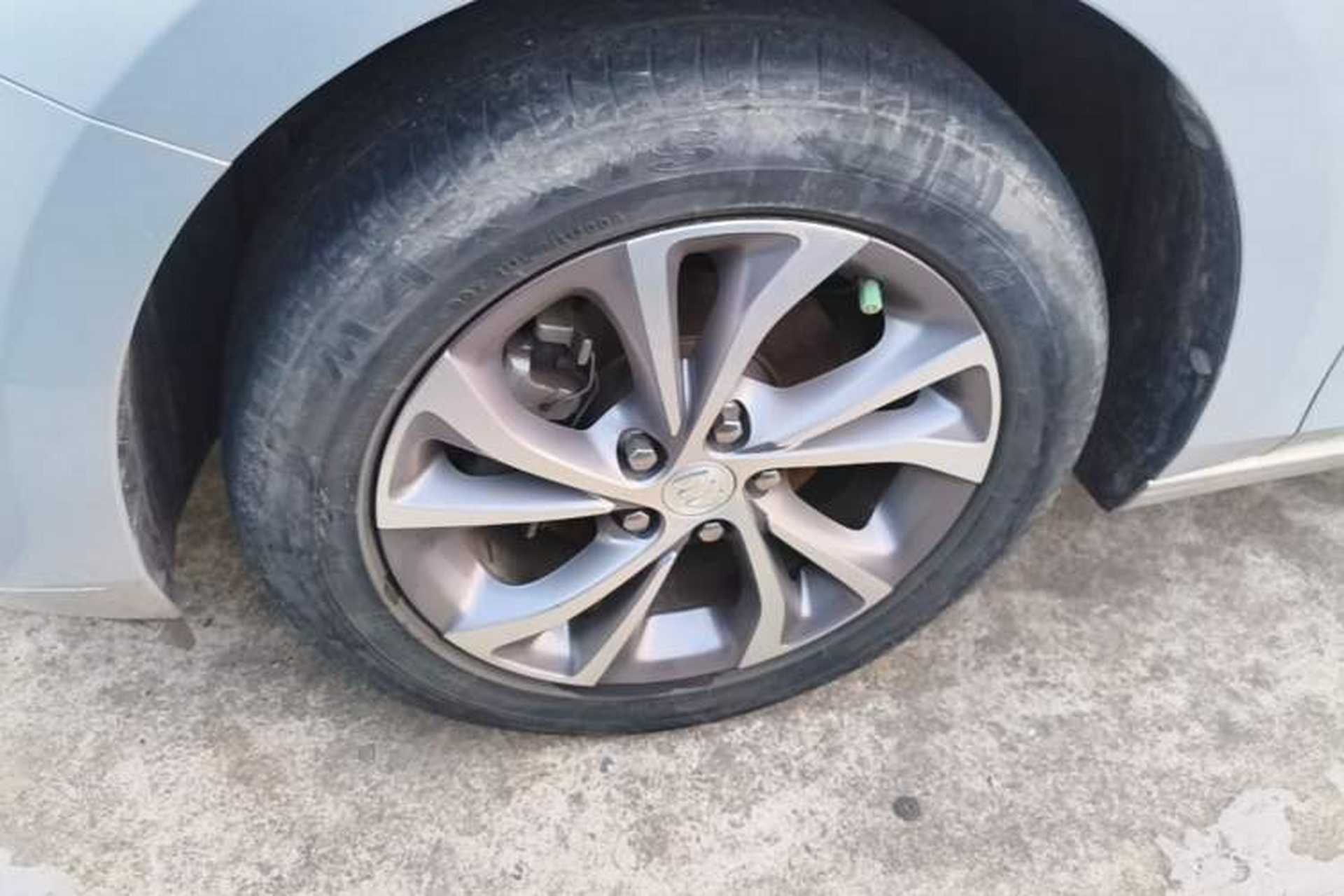 Used Buick Verano 2023 Pro Enjoyment Edition Left Front Wheel Hub