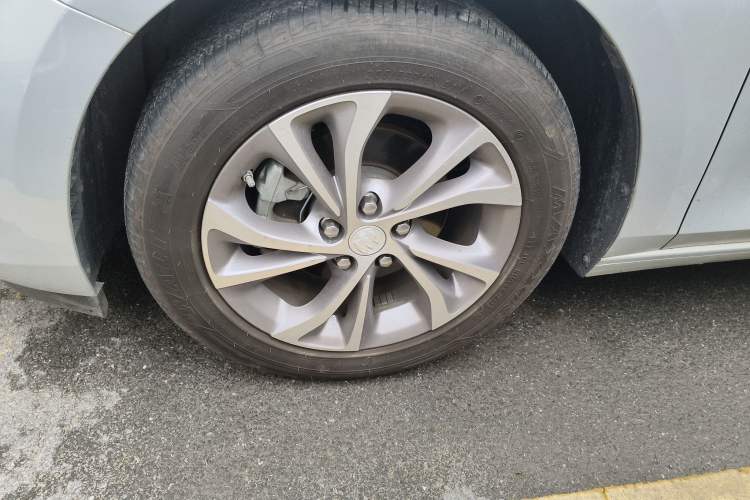 Used Buick Verano 2023 Pro Le Yi Edition Left Front Wheel Hub