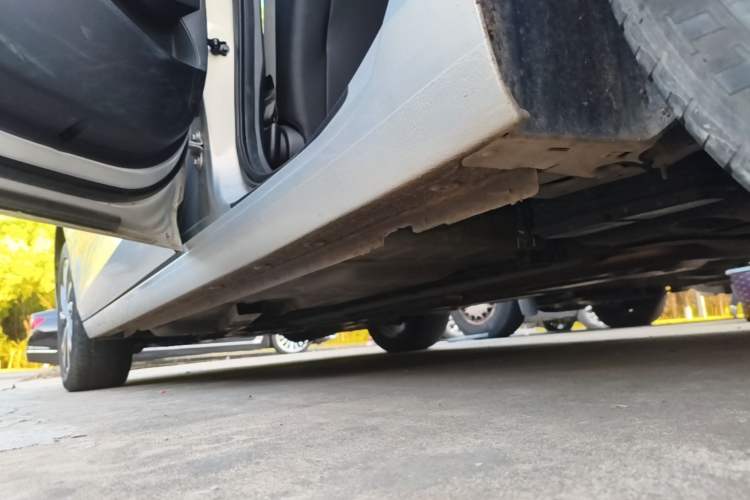 Used Buick Verano 2023 Pro Enjoyment Edition Left Side Sill