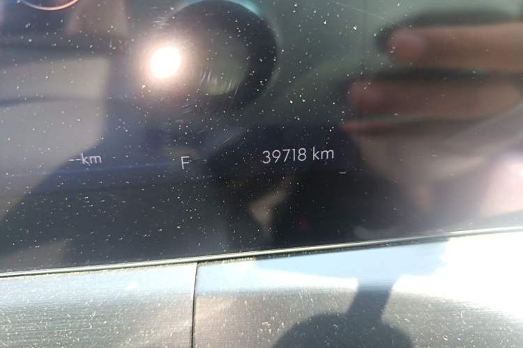 Used Buick Verano 2023 Pro Enjoyment Edition Odometer Close Up