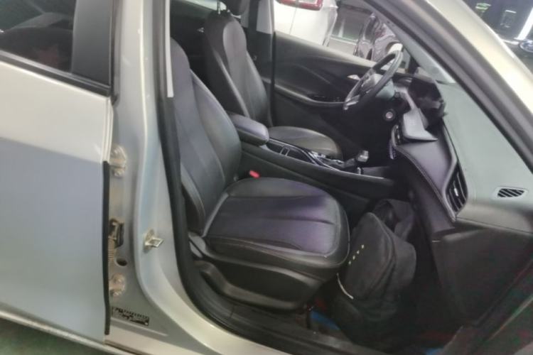 Used Buick Verano 2023 Pro Enjoyment Edition Right Front Seat