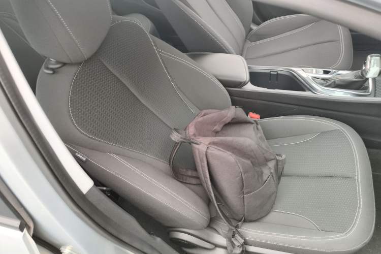 Used Buick Verano 2023 Pro Le Yi Edition Right Front Seat