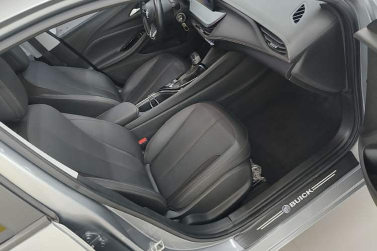 Used Buick Verano 2023 Pro Enjoyment Edition Right Front Seat