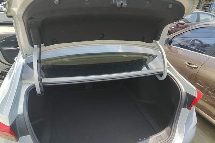 Used Buick Verano 2023 Pro Enjoyment Edition Trunk