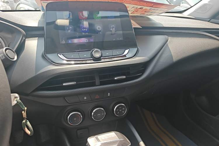 Used Buick Verano 2023 Pro Le Yi Edition Audio And AC Panel