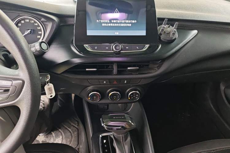 Used Buick Verano 2023 Pro Le Yi Edition Audio And AC Panel