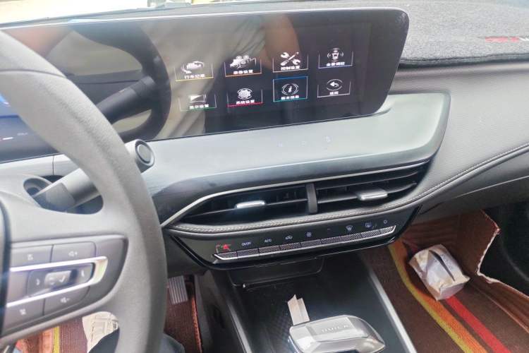 Used Buick Verano 2023 Pro Enjoyment Edition Audio And AC Panel
