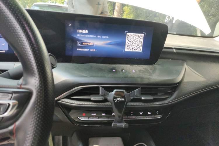 Used Buick Verano 2023 Pro Enjoyment Edition Audio And AC Panel