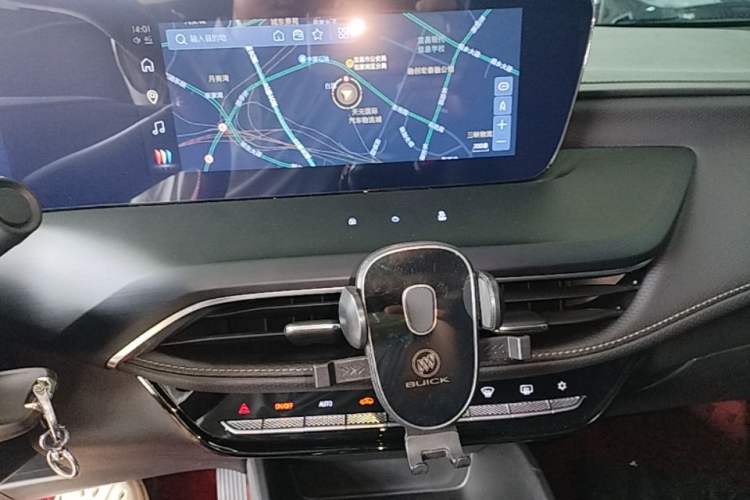 Used Buick Verano 2023 Pro Enjoyment Edition Audio And AC Panel