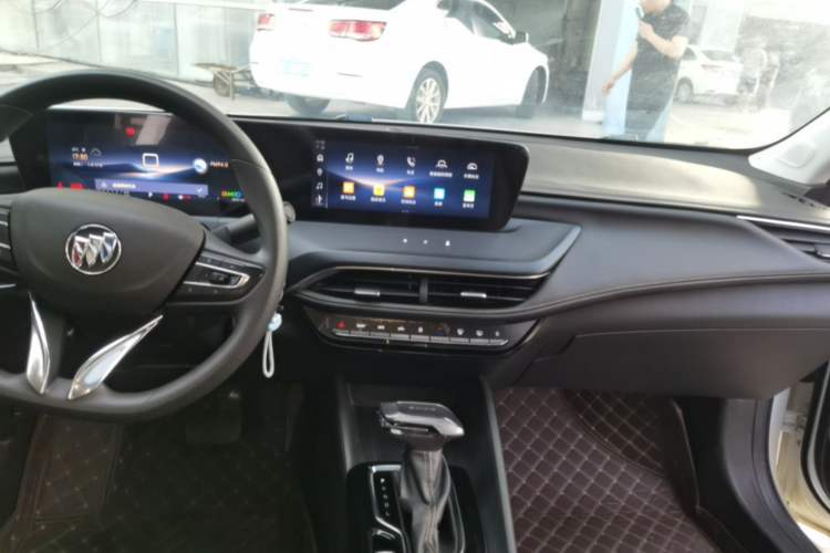 Used Buick Verano 2023 Pro Enjoyment Edition Audio And AC Panel