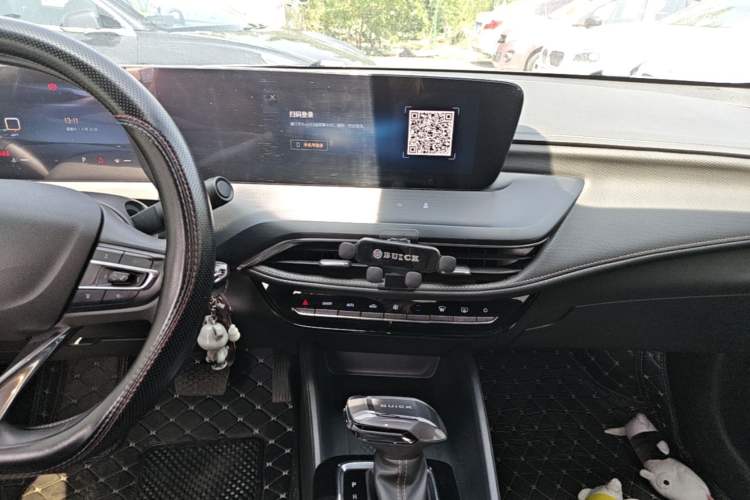 Used Buick Verano 2023 Pro Enjoyment Edition Audio And AC Panel