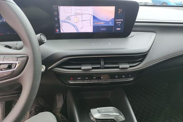 Used Buick Verano 2023 Pro Enjoyment Edition Audio And AC Panel