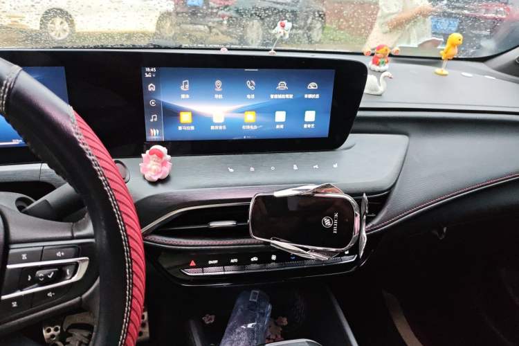 Used Buick Verano 2023 Pro GS Swift Edition Audio And AC Panel