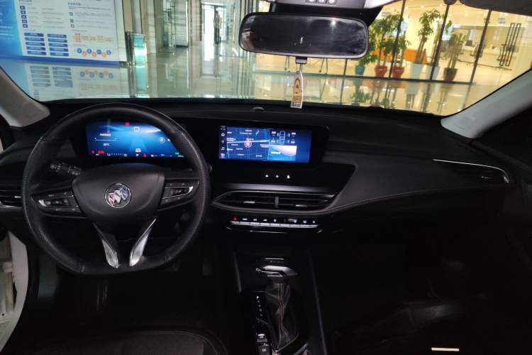 Used Buick Verano 2023 Pro Enjoyment Edition Audio And AC Panel