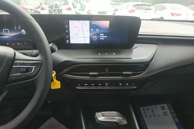 Used Buick Verano 2023 Pro Enjoyment Edition Audio And AC Panel
