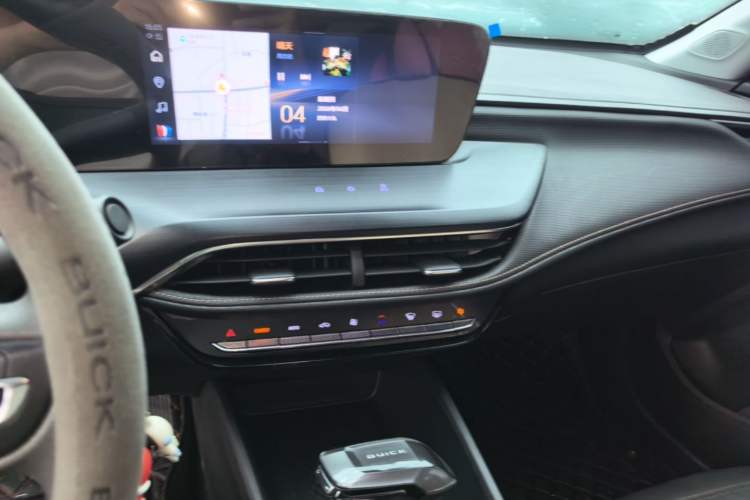 Used Buick Verano 2023 Pro Enjoyment Edition Audio And AC Panel