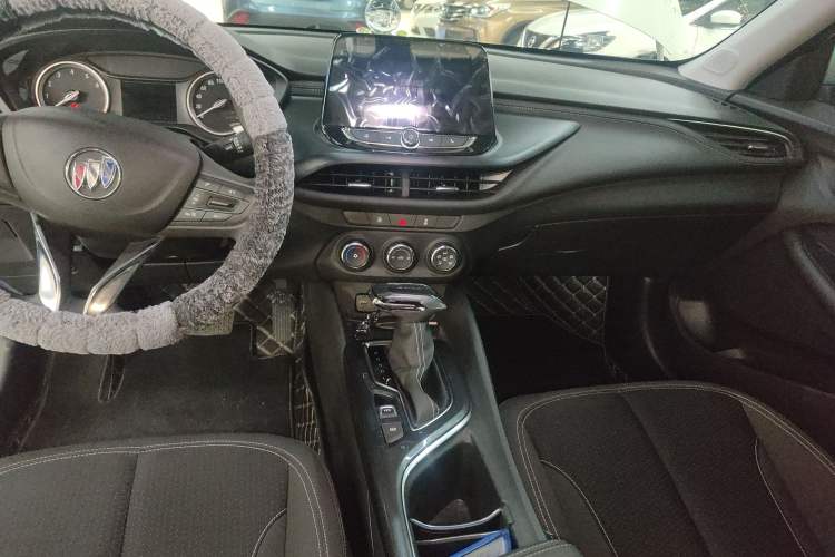 Used Buick Verano 2023 Pro Le Yi Edition Audio And AC Panel