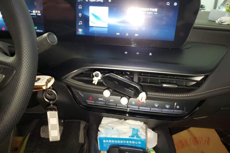 Used Buick Verano 2023 Pro Enjoyment Edition Audio And AC Panel