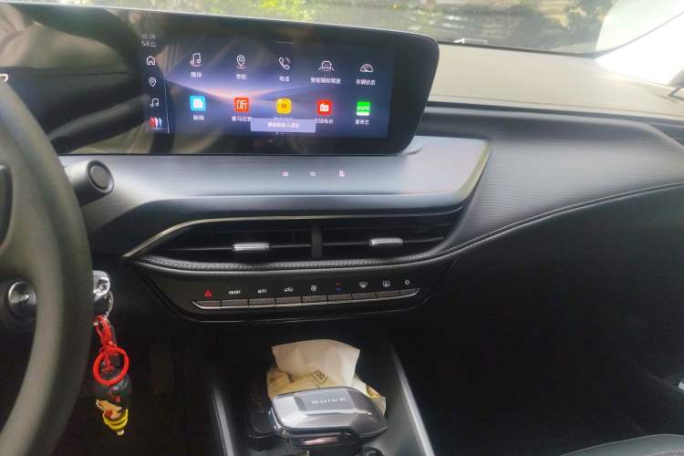 Used Buick Verano 2023 Pro Enjoyment Edition Audio And AC Panel