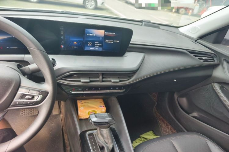 Used Buick Verano 2023 Pro Enjoyment Edition Audio And AC Panel