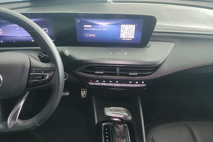 Used Buick Verano 2023 Pro GS Hunter Wind Edition Audio And AC Panel
