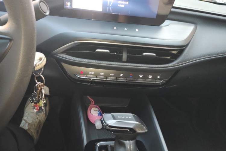Used Buick Verano 2023 Pro Enjoyment Edition Audio And AC Panel