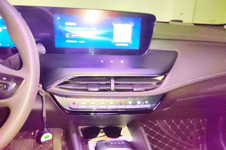Used Buick Verano 2023 Pro Enjoyment Edition Audio And AC Panel