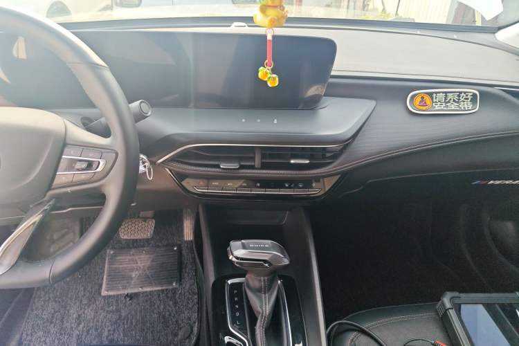 Used Buick Verano 2023 Pro Enjoyment Edition Audio And AC Panel
