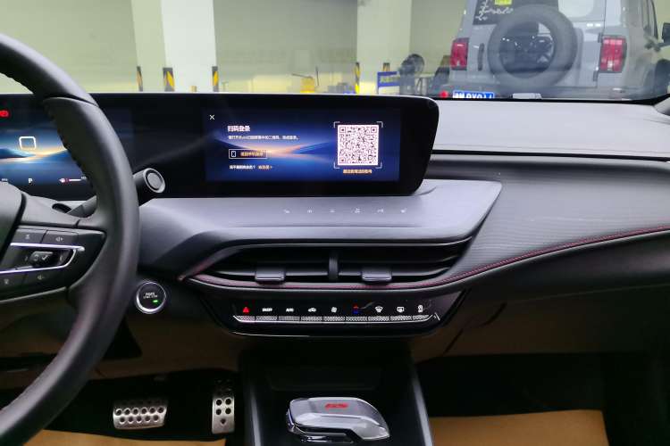 Used Buick Verano 2023 Pro GS Swift Edition Audio And AC Panel
