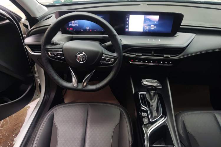 Used Buick Verano 2023 Pro Enjoyment Edition Audio And AC Panel