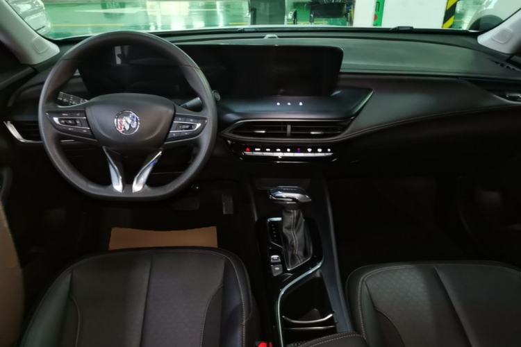 Used Buick Verano 2023 Pro Enjoyment Edition Center Console