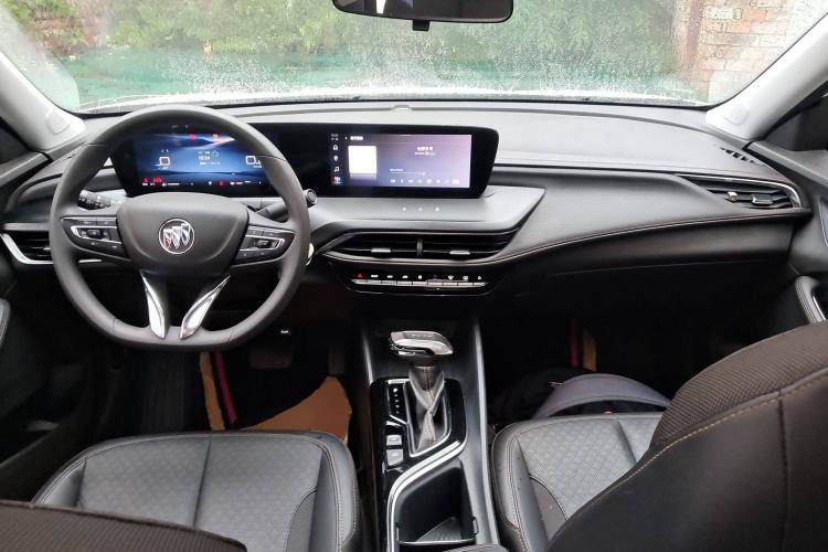 Used Buick Verano 2023 Pro Enjoyment Edition Center Console
