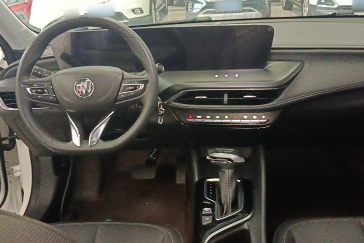 Used Buick Verano 2023 Pro Enjoyment Edition Center Console