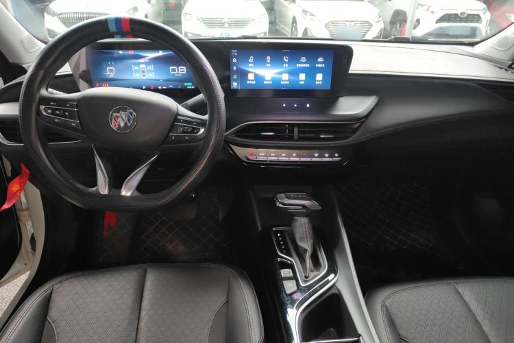 Used Buick Verano 2023 Pro Enjoyment Edition Center Console