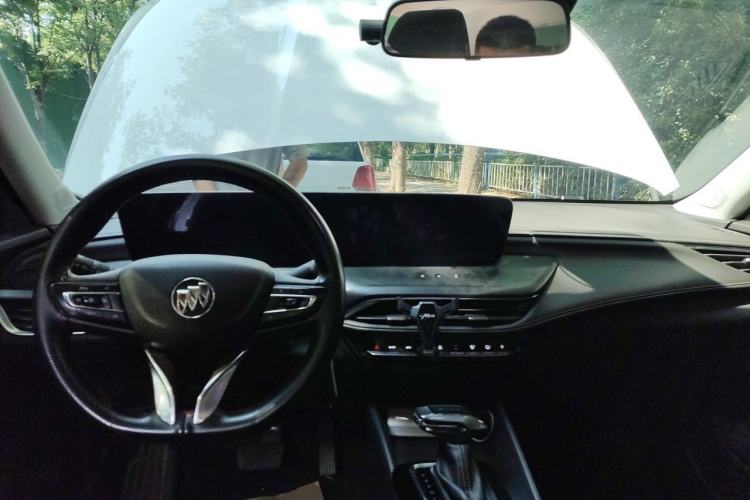 Used Buick Verano 2023 Pro Enjoyment Edition Center Console