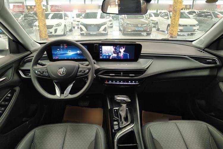 Used Buick Verano 2023 Pro Enjoyment Edition Center Console