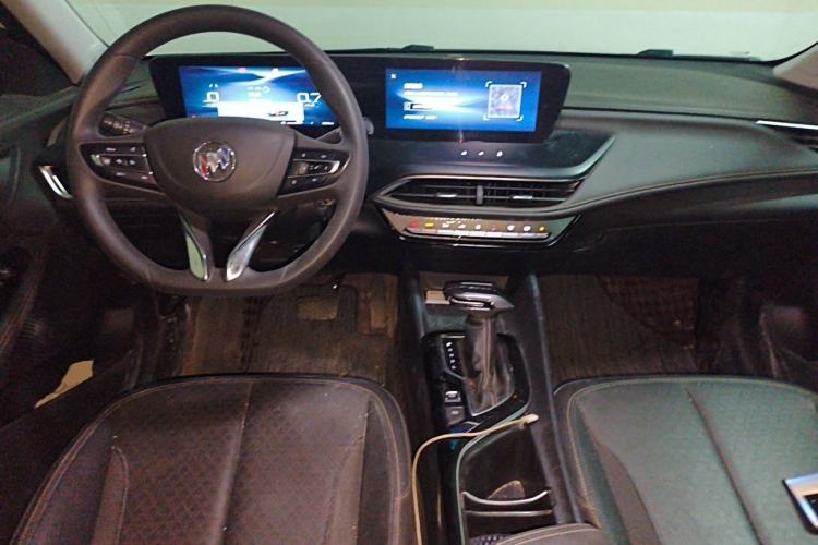Used Buick Verano 2023 Pro Enjoyment Edition Center Console