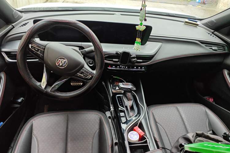 Used Buick Verano 2023 Pro GS Hunter Wind Edition Center Console